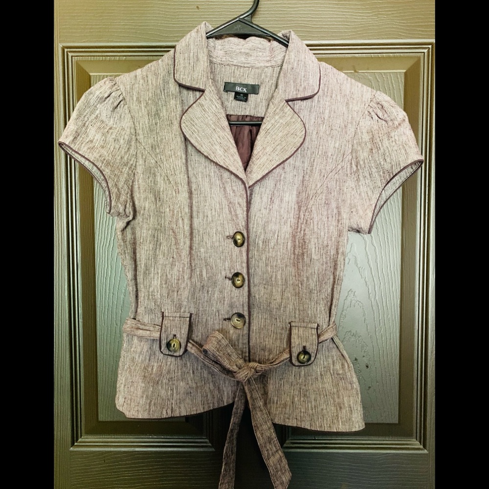 4/25 BCX Cropped Puff sleeve blazer size medium